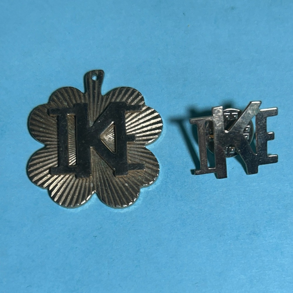 Vintage Dwight Eisenhower -IKE Clover Pendant and Pin Set